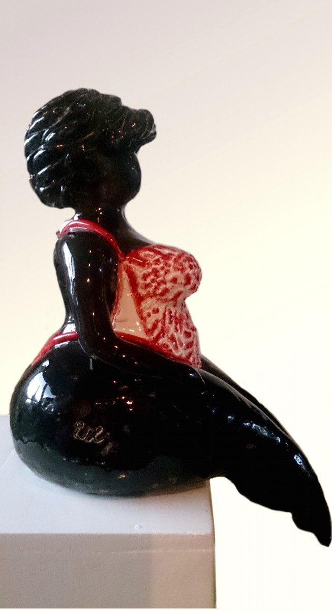 Artist Elisa Höhne - sculpture Shanice (side)